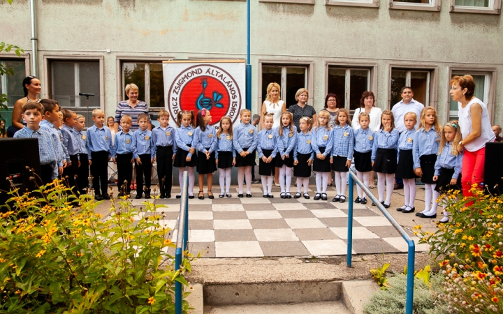 Tanévnyitó a Móriczban