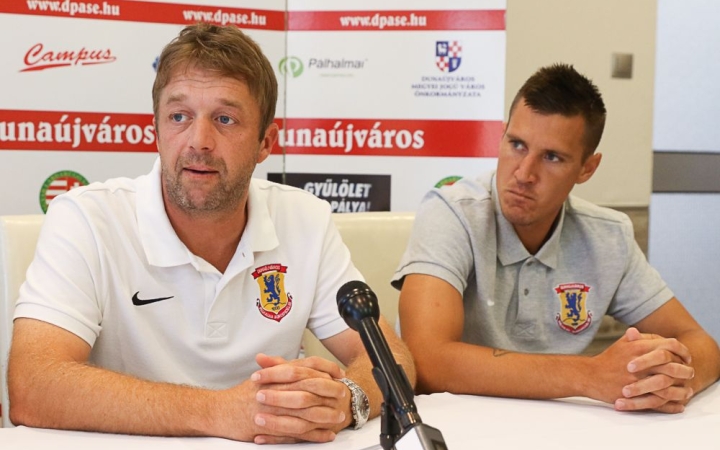 D+ TV Híradó - Társulati ülés, kiállítás