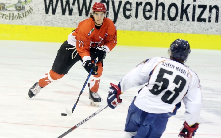 Sikerrel kezdtek a fiatalok