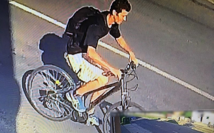 Kerékpárt lopott, keresik!
