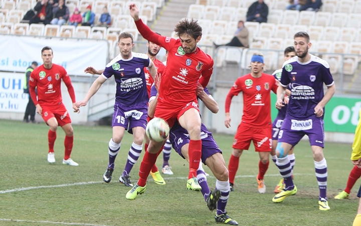 Gól nélkül nehéz