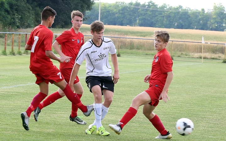 Ismét gáláztak az U17-esek