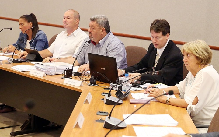  Az élményfürdő és az uszoda közötti területen épülhet fel az új szálloda