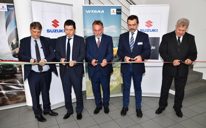 Dunaújvárosban nyílt meg a Suzuki legújabb márkakereskedése