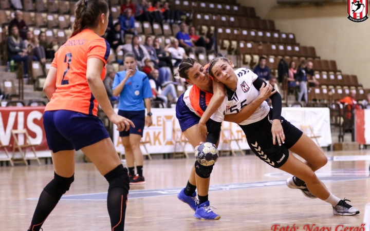 Újabb pont idegenből