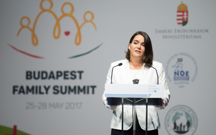 Emelkedik a gyermekek után járó ápolási díj