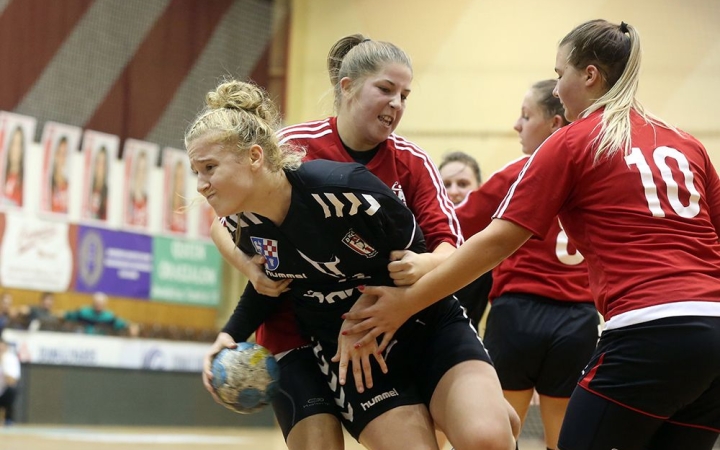 Az akadémisták nyerték a városi rangadót