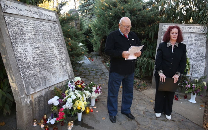 D+ Híradó - Premier előtt, megemlékezés