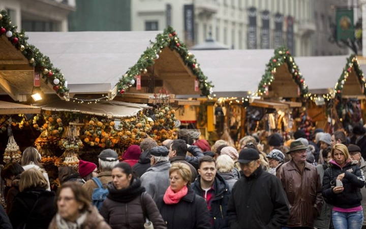 D+ Híradó - Pályaválasztás, Angyaldoboz