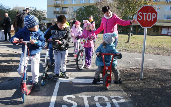 Átadták a felújított KRESZ-parkot