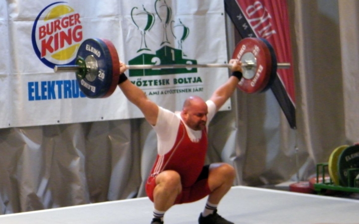 Szépen csillog a bronz