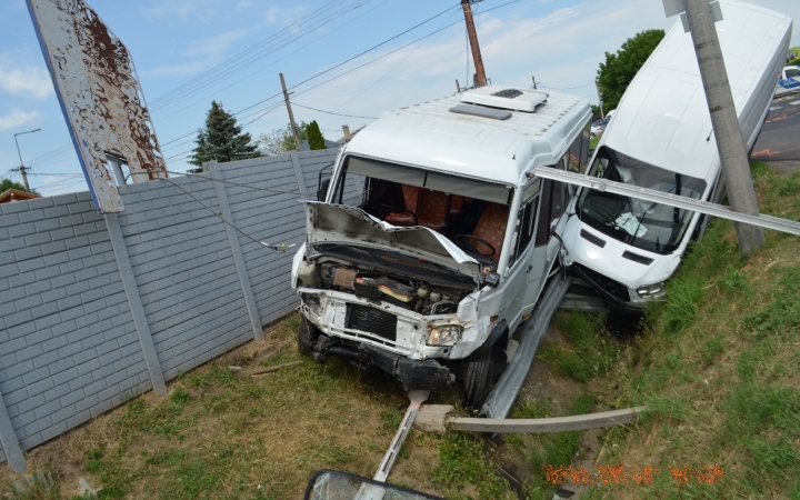 Nem adott elsőbbséget