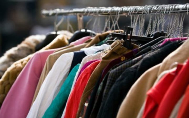 Ruhabörze a Vasváriban