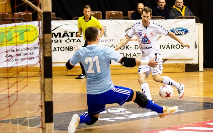 Nehezen, de hoztuk a kötelezőt