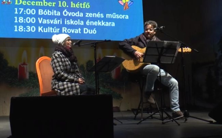 Kultúr Rovat a főtéren