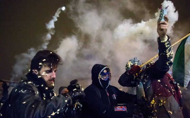 Utcán a tomboló szélsőbaloldal