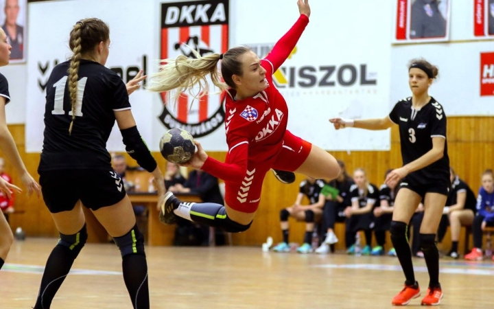 Könnyed siker az ifiknél