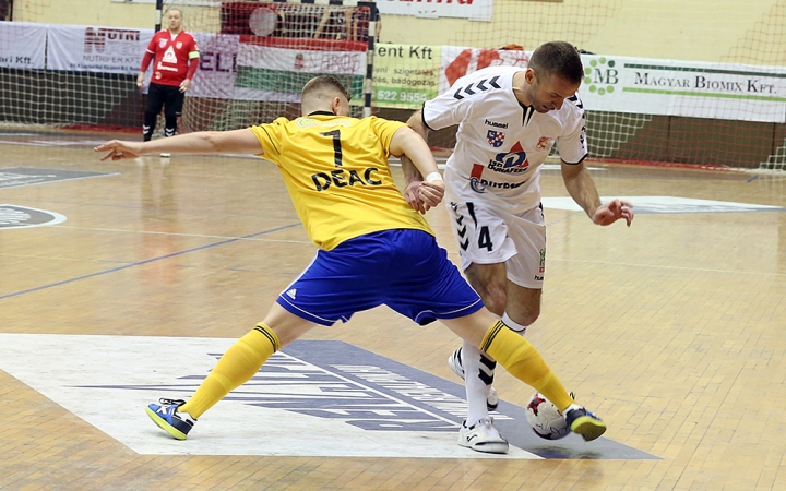 D+ Híradó - Ételosztás, köszöntés