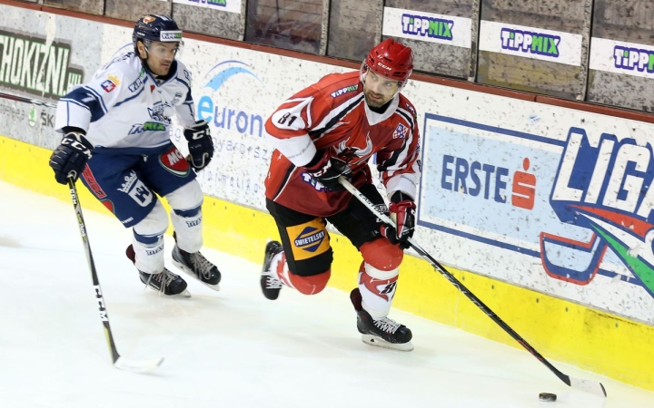  Újabb edzőváltás az Acélbikáknál