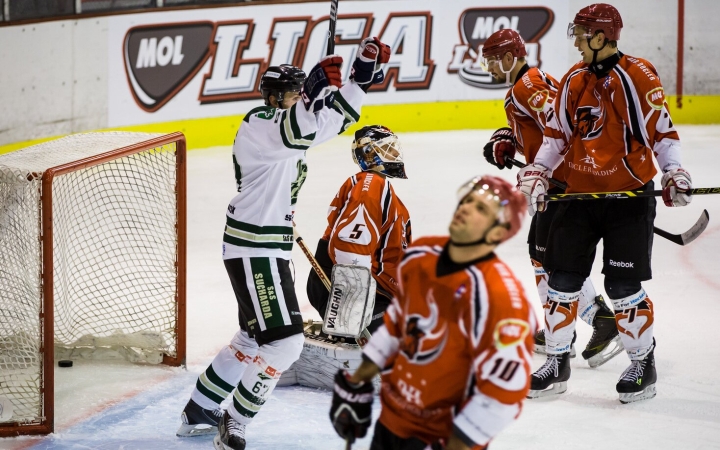 Jégkorong: csak bronzmeccs jutott