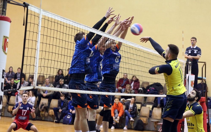 Hatpontos meccs előtt