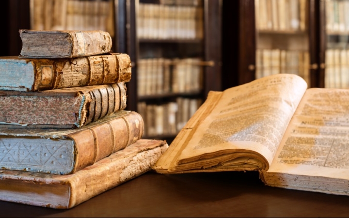 D+ Híradó - Jótékonyság, felolvasás