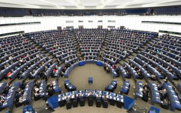 Május 26-ára tűzte ki az EP-választást az államfő