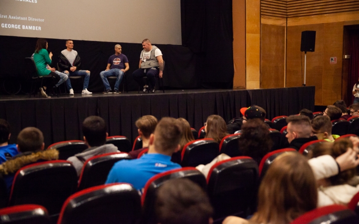 Filmmel és beszélgetéssel a megelőzésért