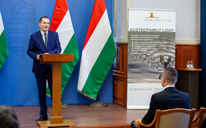 Több mint 14 milliárd forintból fejleszti dunaújvárosi papírgyárát a Hamburger Hungária Kft.