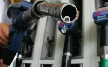 Drágul a benzin, olcsóbb lesz a gázolaj