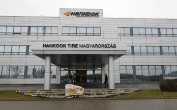 Megszületett a megállapodás a Hankooknál, véget ért a sztrájk