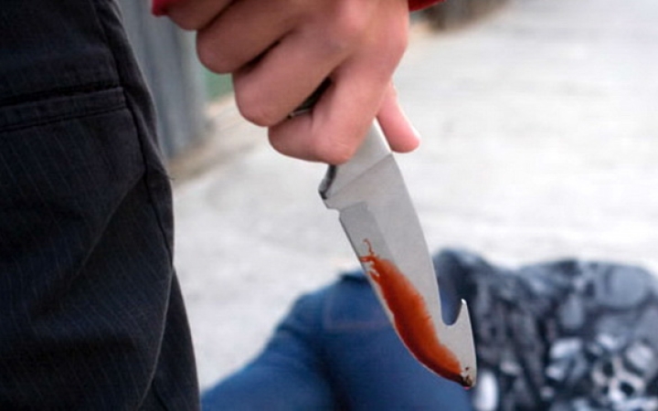 Túl boldognak tűnt az olasz férfi, ezért elvágta a torkát a migráns