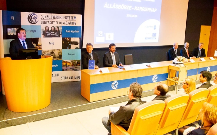 Karriernap az egyetemen