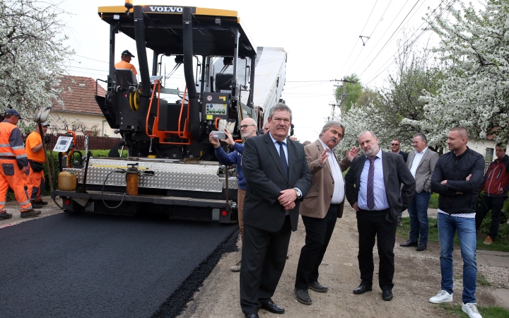 Korszakos fejlesztések Nagyvenyimen