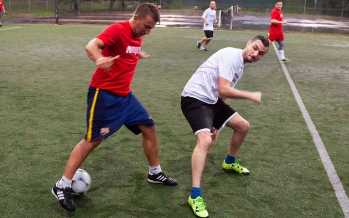 Sima volt a rangadó