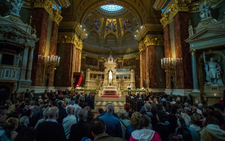 Krisztus feltámadásával igazolta, hogy a látható világon kívül is van valóság