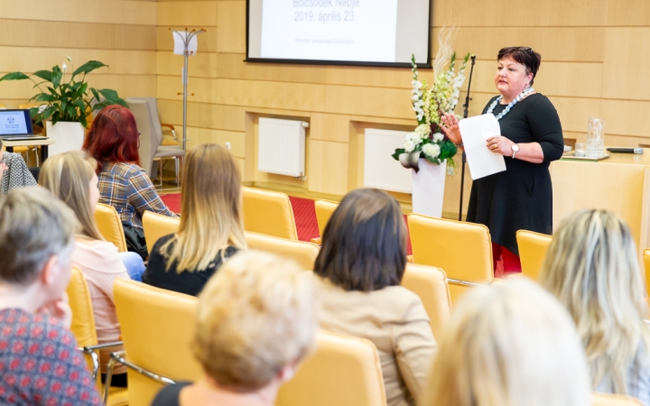 D+ Híradó - Bölcsődék napja, adomány