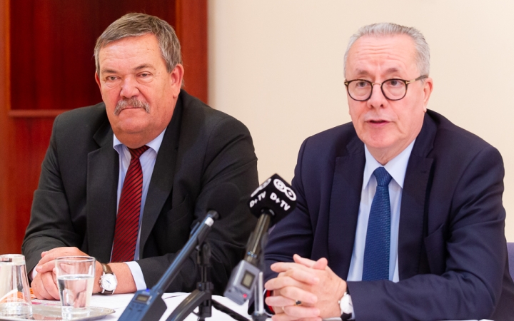 A bevándorlást meg kell állítani!