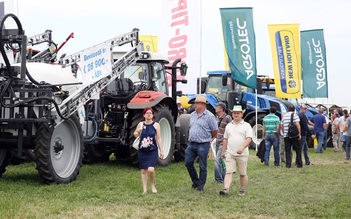 Szántóföldi napok és gépkiállítás