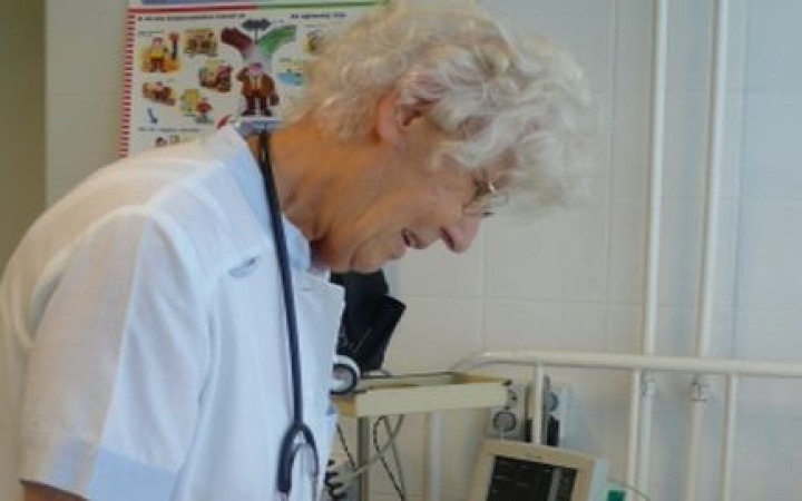 Befejezi praxisát a kardiológus - Egy életen át a gyerekekért