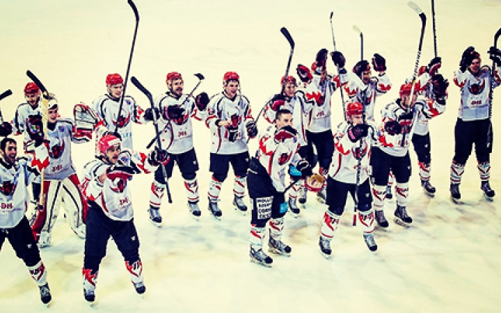 Jégkorong: Príma-jelölt Acélbikák