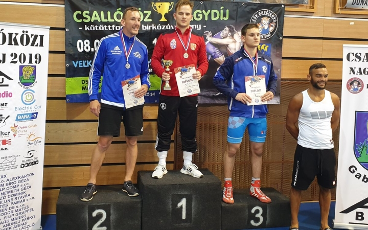 Érmeket és rutint szereztek