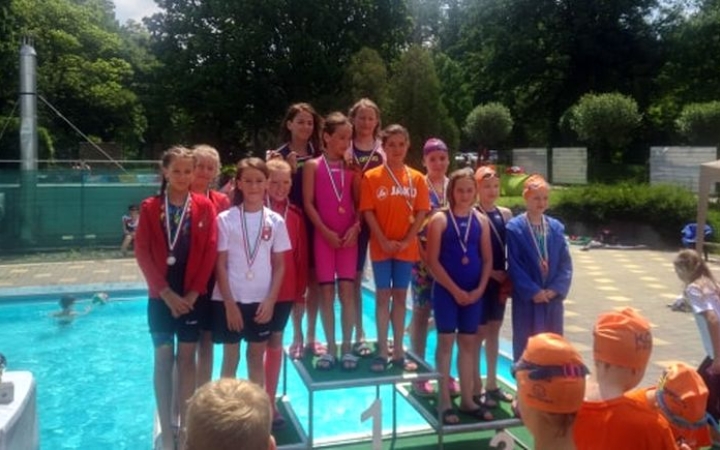 Hét arany a Gyémánt Kupán