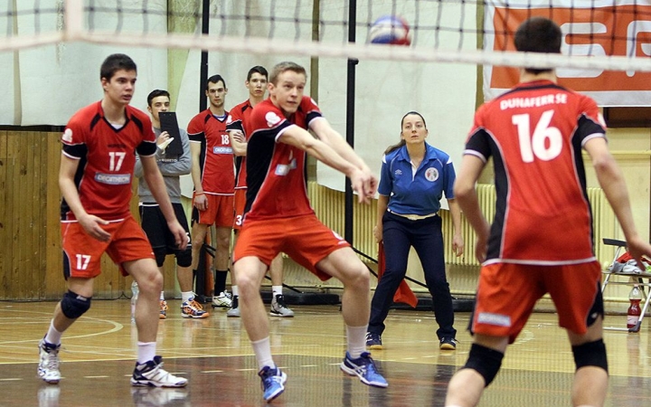 Röplabda: folytatódik a rájátszás