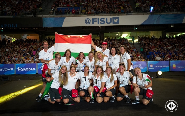 Universiade-győztes vízilabdázók