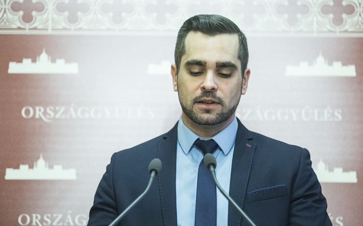 Pintér Tamás aggódik