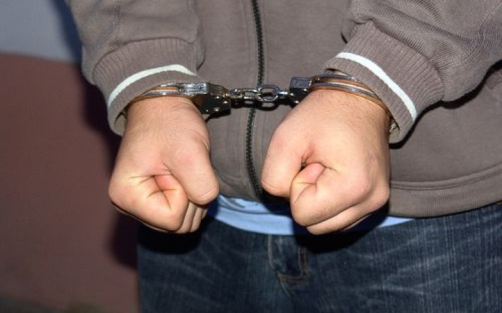 Testi sértés, kifosztás - másfél év a hűvösön