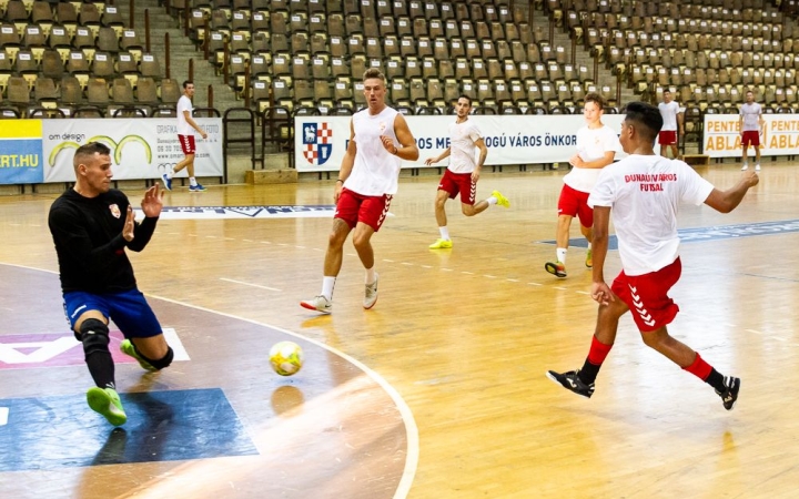 Már munkában a futsalosok is