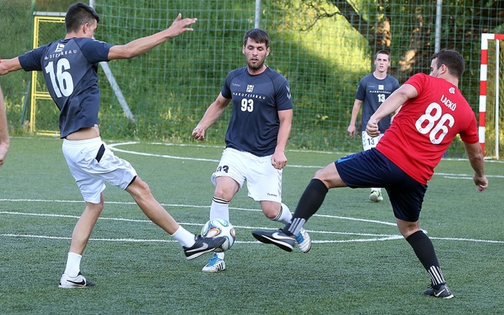 Papírforma eredmények a nyári ligában