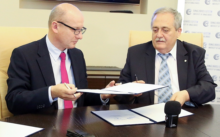 Paks II. Akadémia a Dunaújvárosi Egyetemen